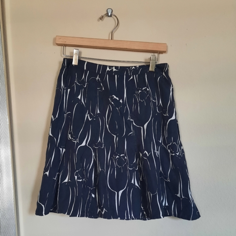 Vintage Vtg 100% Silk Navy Blue Floral Women's Skirt Roses Cottage A Line